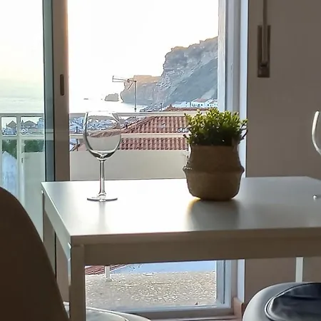 Дом отдыха Fantastic View Over The Sea And Village *