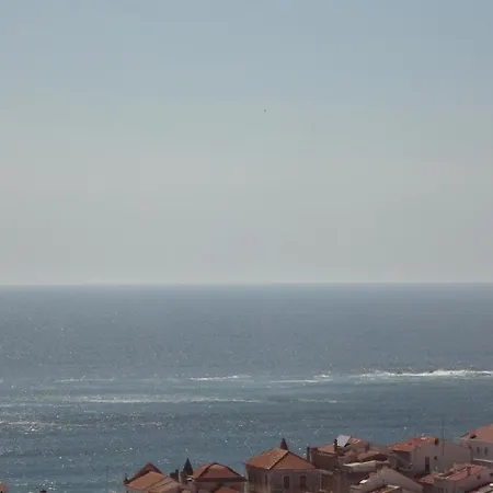 Vakantiehuis Fantastic View Over The Sea And Village
